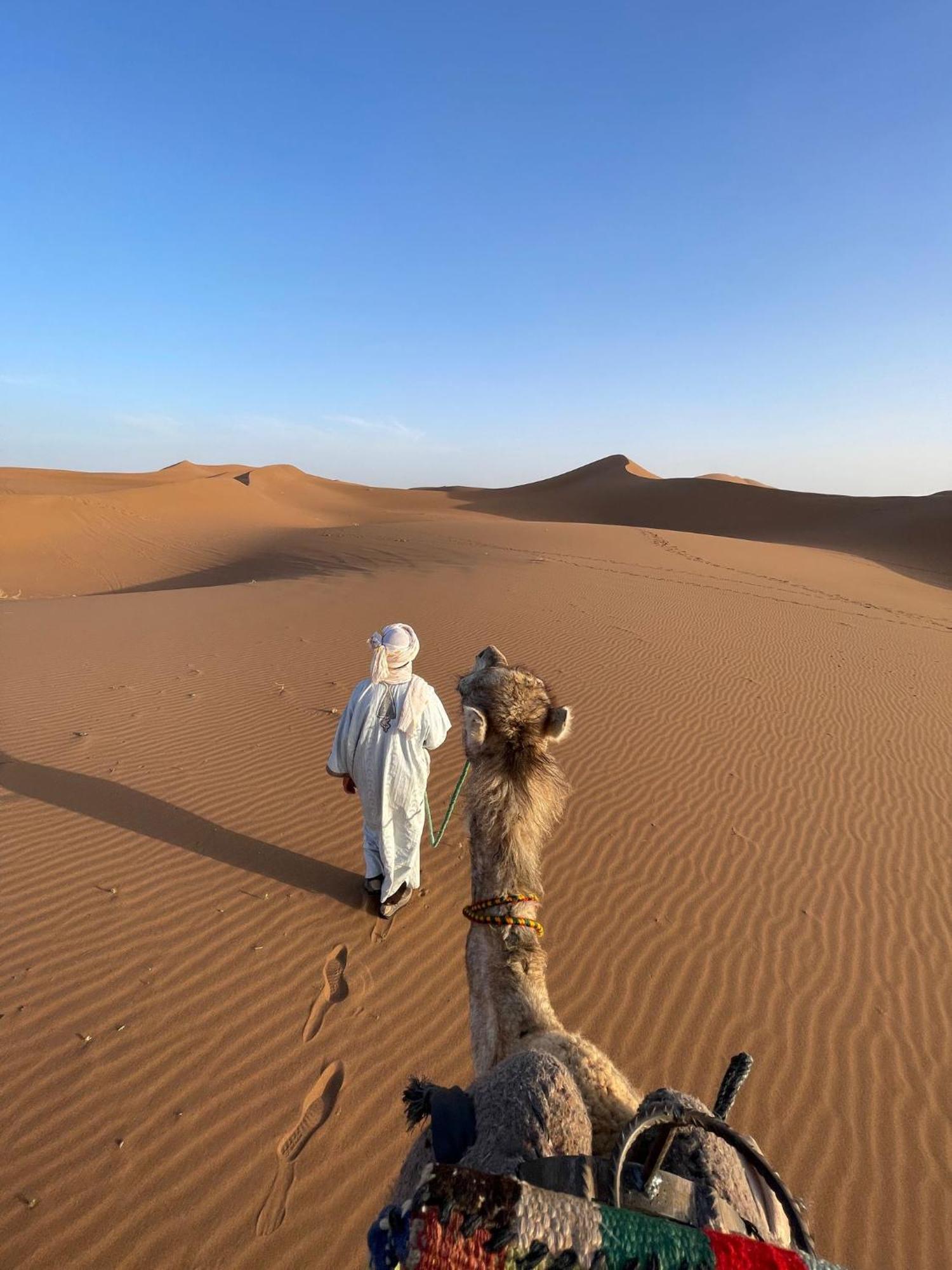 Bivouac Erg Chegaga Nomademoi Luxury tent El Gouera